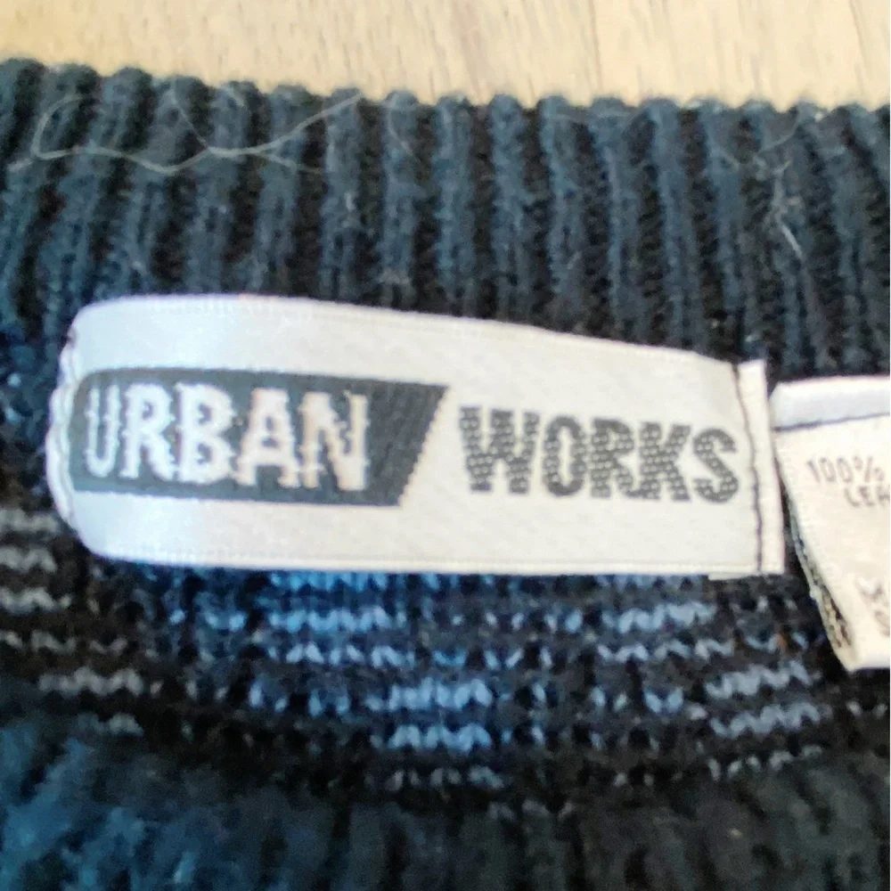 Vintage 90s Urban Works Dad Grandpa Sweater Leather Trim Patch Crewneck Pullover